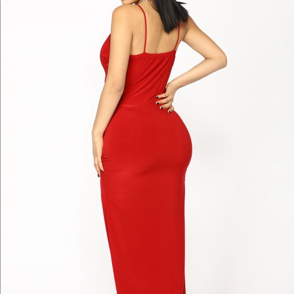 Red maxi formal dress - Picture 4 of 4